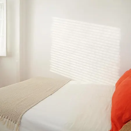Cec Charm At Coolest Area To Stay: Pr. Real / Br. Alto * Lisbon