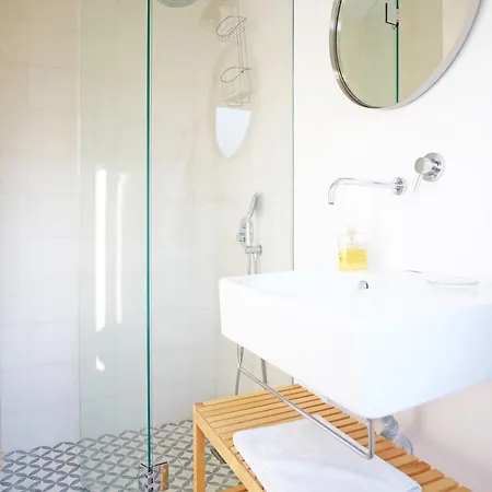 Cec Charm At Coolest Area To Stay: Pr. Real / Br. Alto