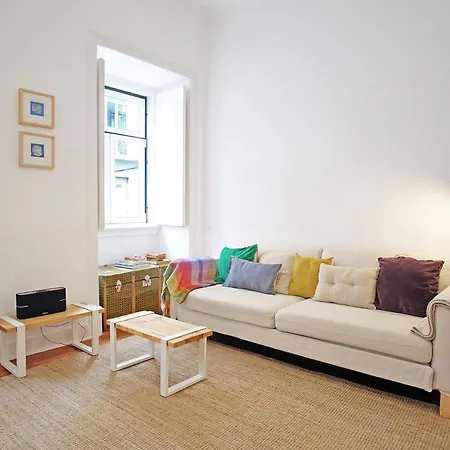 Cec Charm At Coolest Area To Stay: Pr. Real / Br. Alto Apartment