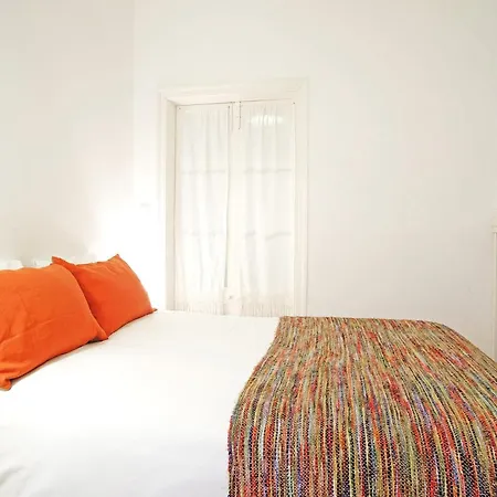 Apartment Cec Charm And Light! Downtown In Principe Real! Lissabon